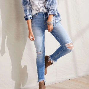 KanCan Exclusive Light Wash Distressed Frayed Ankle Skinny Jeans 27 Women’s